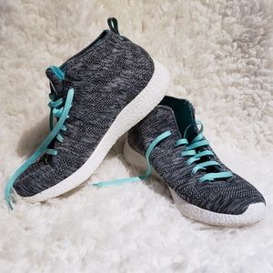 skechers sport women's burst divergent demi boot sneaker